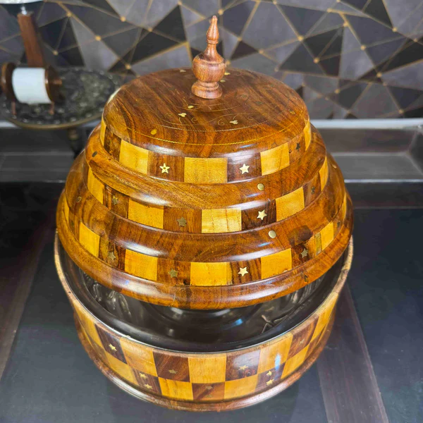 wooden buffet tukri