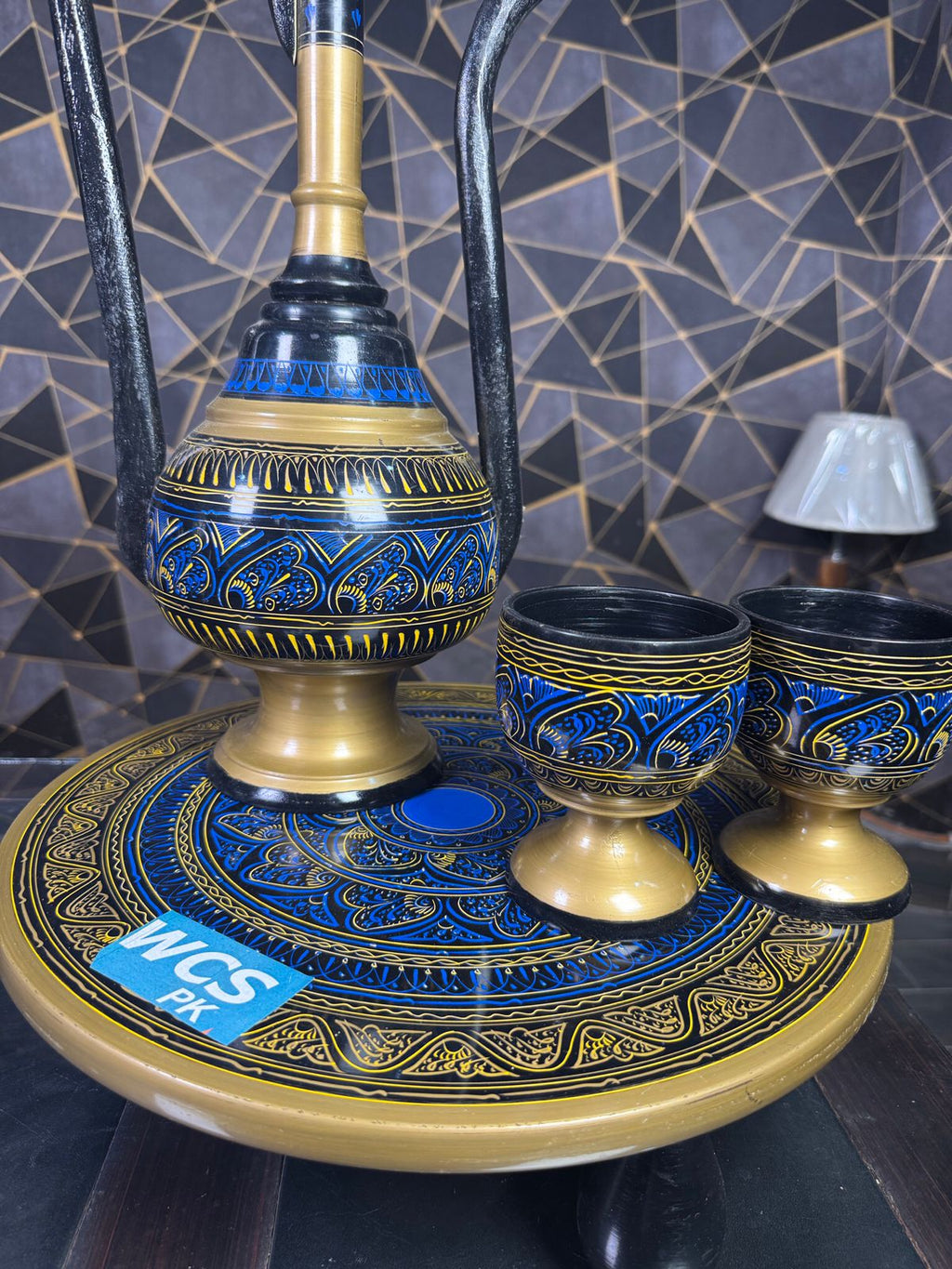 Umry Khyam Art Stand