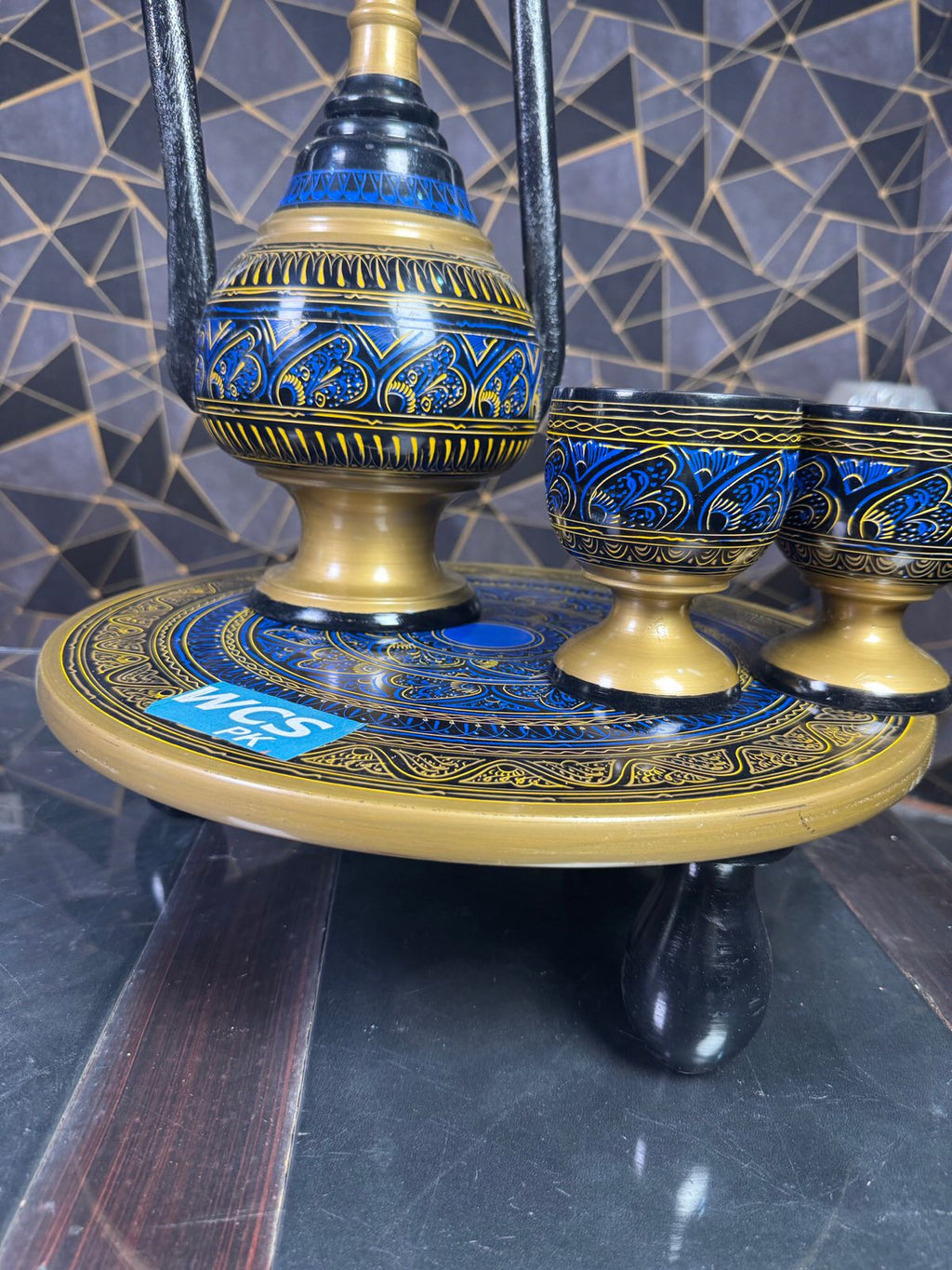 Umry Khyam Art Stand